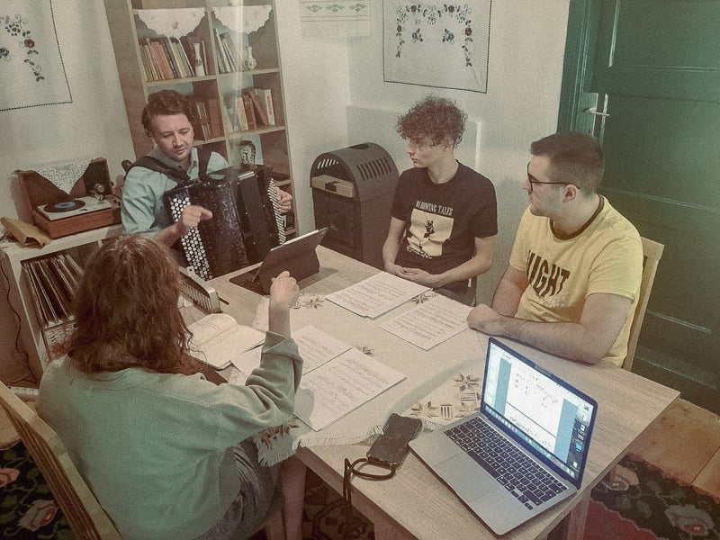 Accordion Hub participants with mentor Goran Stevanović